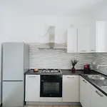 Modern House - A Due Passi Dal Centro *