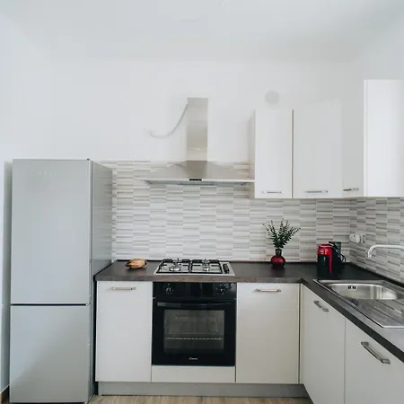 Modern House - A Due Passi Dal Centro *