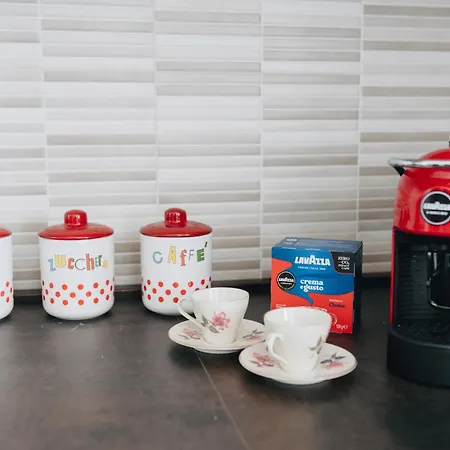 Apartment Modern House - A Due Passi Dal Centro