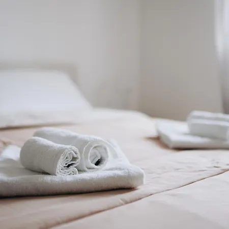 Apartment Modern House - A Due Passi Dal Centro Brindisi