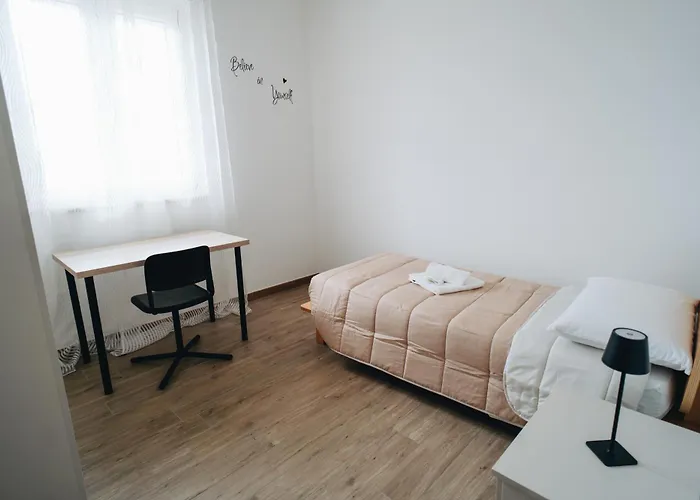 Modern House - A Due Passi Dal Centro
